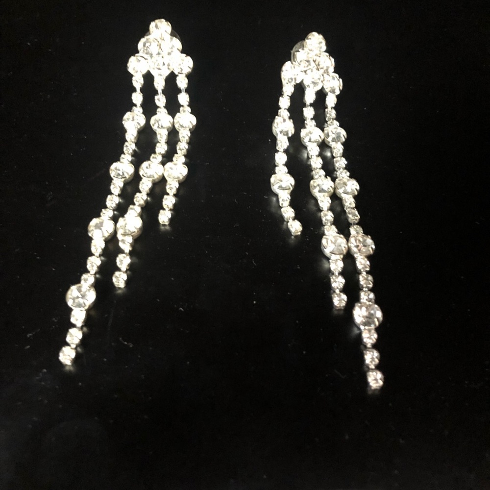 Gorgeous Rhinestone Earrings